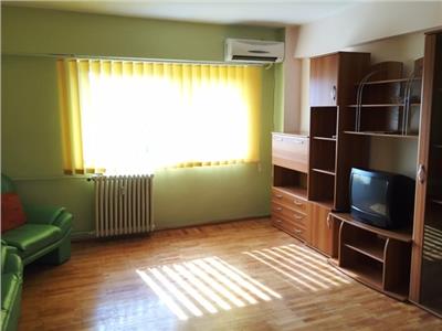 Inchiriere apartament 3 camere, decomandat, ultracentral, Ploiesti