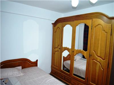 Inchiriere apartament 3 camere, decomandat, zona 9 mai, Ploiesti