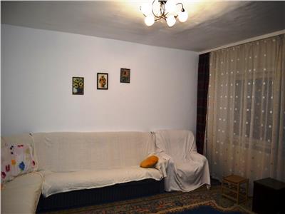 Inchiriere apartament 3 camere, decomandat, zona 9 mai, Ploiesti