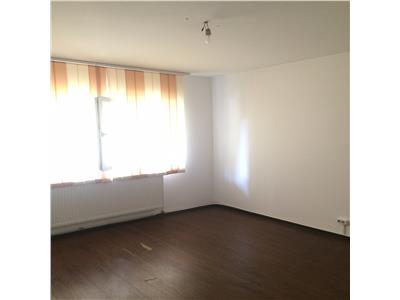 Inchiriere apartament 3 camere, decomandat, zona Cantacuzino, Ploiesti