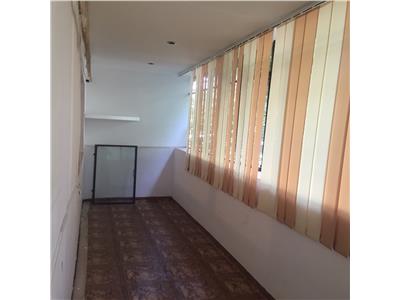 Inchiriere apartament 3 camere, decomandat, zona Cantacuzino, Ploiesti