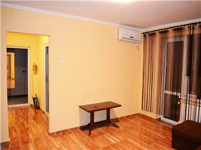 Inchiriere apartament 3 camere, modern, zona Cina, Ploiesti