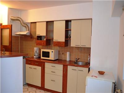 Inchiriere apartament 3 camere, modern, zona Cuza Voda, Ploiesti