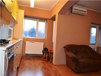 Inchiriere apartament 3 camere, modern, zona Gheorghe Doja, Ploiesti