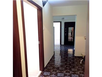 Inchiriere apartament 3 camere, zona Democratiei, Ploiesti