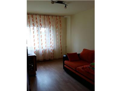 Inchiriere apartament 3 camere, zona Democratiei, Ploiesti