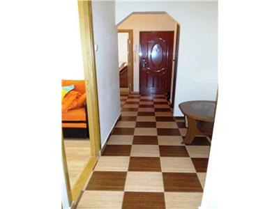 Inchiriere apartament 3 camere, zona Democratiei, Ploiesti