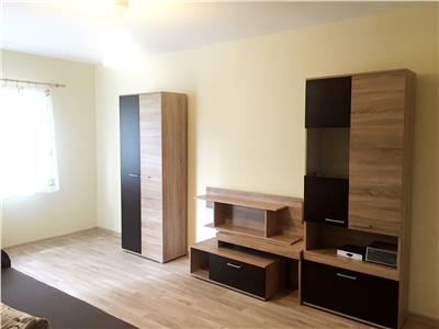 Inchiriere apartament 3 camere, zona Democratiei, Ploiesti