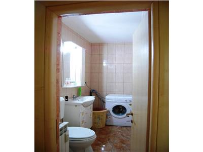 Inchiriere apartament 3 camere, zona Vest, Ploiesti