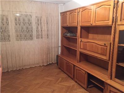 Inchiriere apartament 4 camere, Ploiesti, zona Republicii