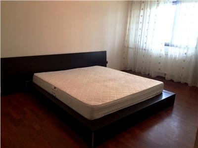 Inchiriere apartament 4 camere, zona Malu Rosu, Ploiesti