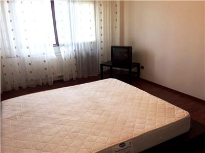 Inchiriere apartament 4 camere, zona Malu Rosu, Ploiesti