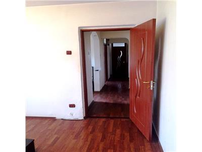 Inchiriere apartament 4 camere, zona Malu Rosu, Ploiesti