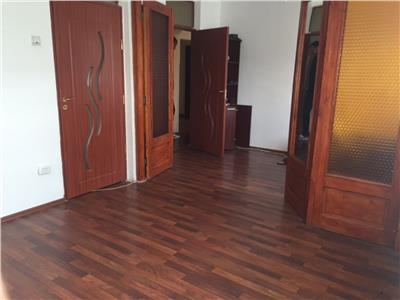 Inchiriere apartament 4 camere, zona Malu Rosu, Ploiesti