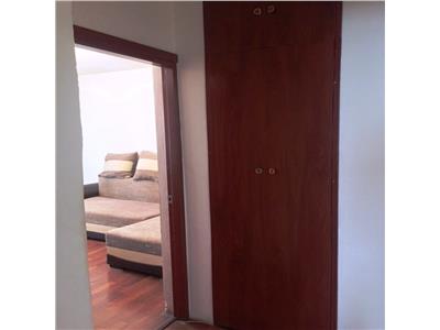 Inchiriere apartament 4 camere, zona Malu Rosu, Ploiesti