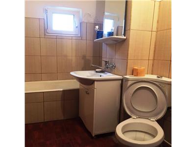 Inchiriere apartament 4 camere, zona Malu Rosu, Ploiesti