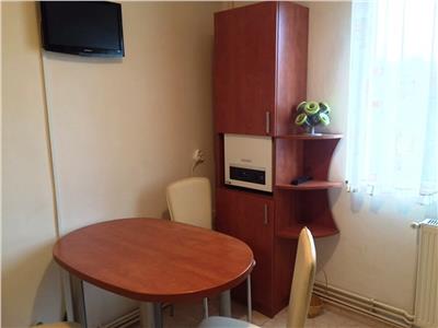 Inchiriere apartament 3 camere, centrala termica, zona Nord, Ploiesti