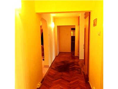 Inchiriere apartament 3 camere, centrala termica, zona Nord, Ploiesti