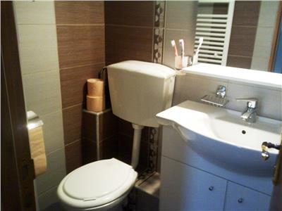 Inchiriere apartament de lux, 3 camere, zona Republicii, Ploiesti