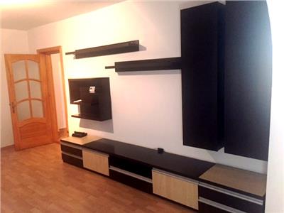 Inchiriere apartament modern, 2 camere decomandat, Republicii Ploiesti