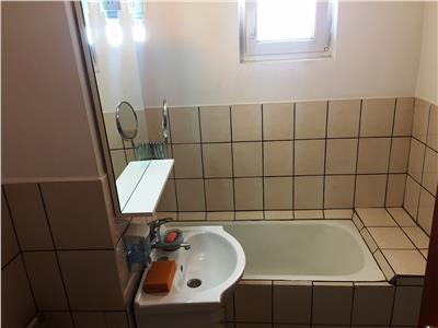 Inchiriere apartament modern, 2camere, zona Vest, Ploiesti