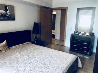 Inchiriere apartamnet 3 camere, zona Ultracentrala, in Ploiesti.