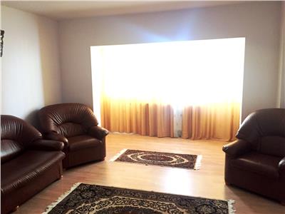 Inchiriere apartament 3 camere, decomandat, zona 9 Mai, Ploiesti