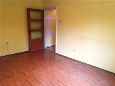 Inchiriere spatiu comercial, 3 camere, zona Centrala, Ploiesti