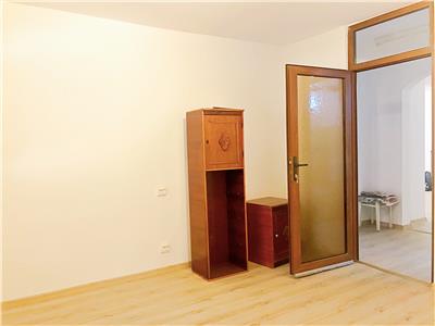 Spatiu birouri, 3 camere, renovat, centrala termica, Eroilor, Ploiesti