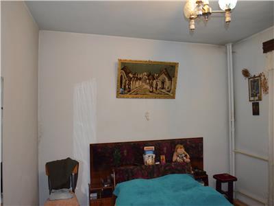 Vanzare apartament 3 camere, 72 mp utili, zona Vest, Ploiesti