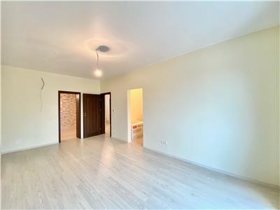 Vila de lux, 5 camere, P+1E+Pod, zona Nord Albert, Ploiesti